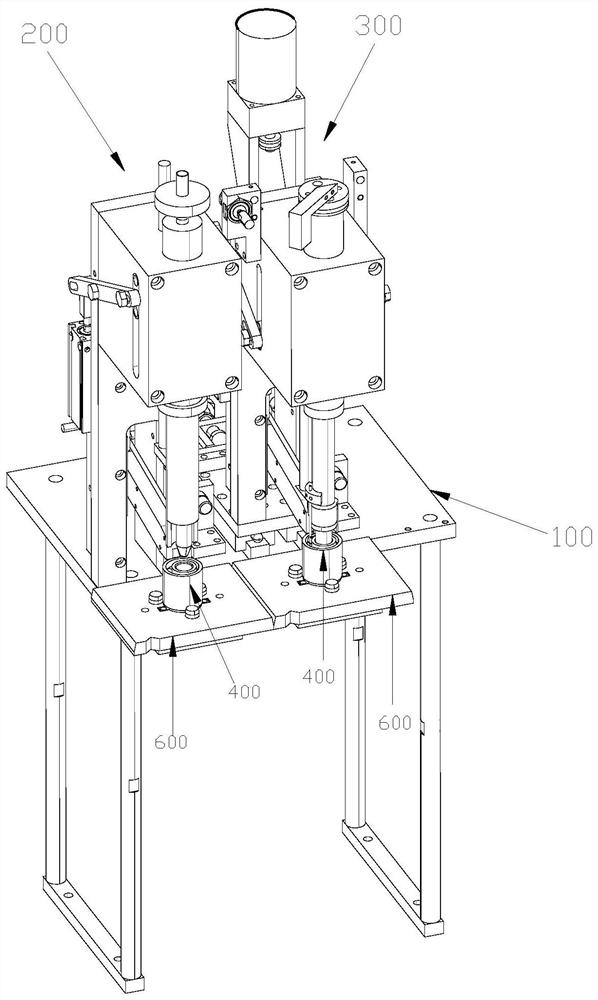 Ball adding device for two-row ball bearing