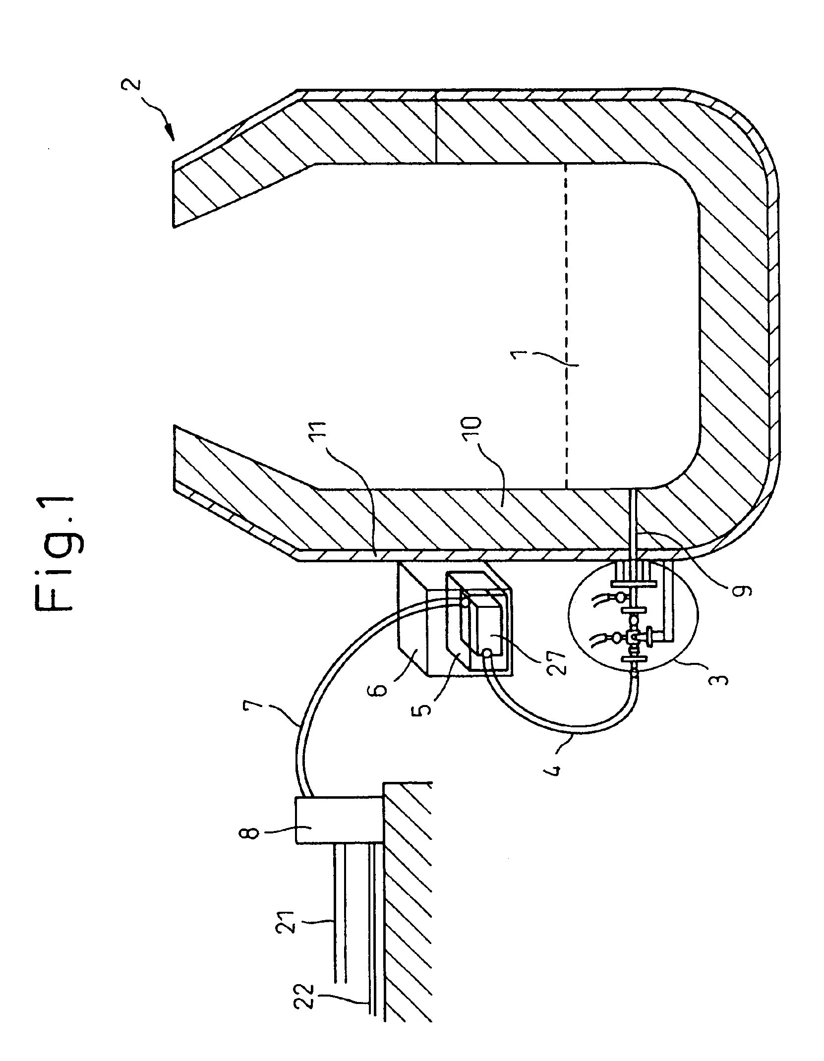 Apparatus and method for measuring temperature of molten metal