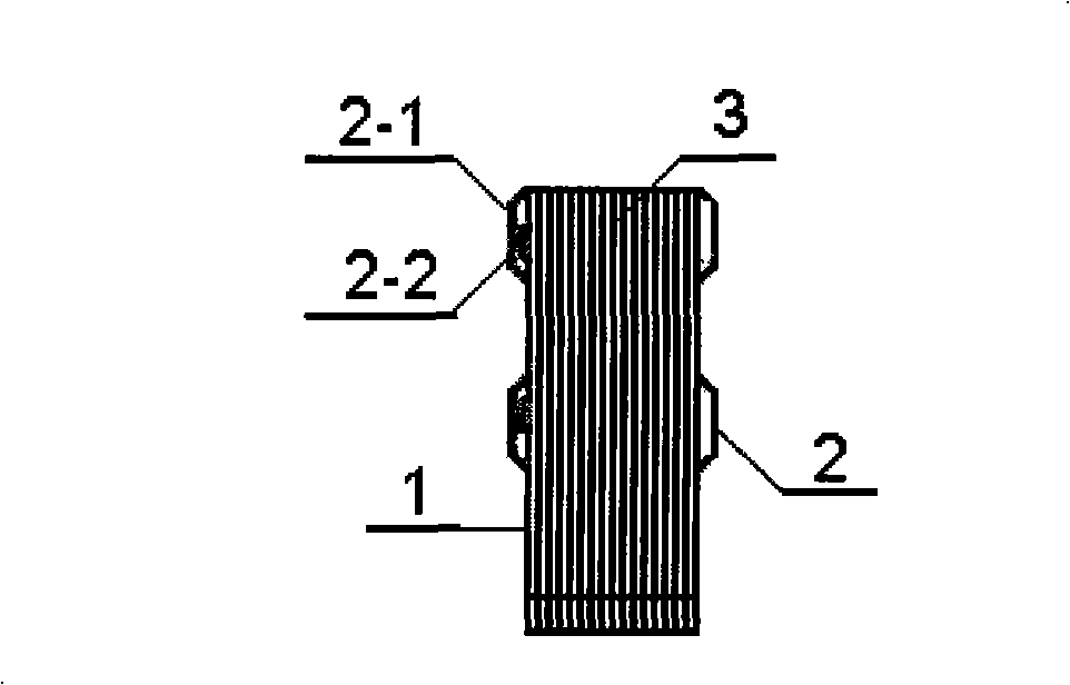 Technology and device for simplifying short circuit loop setup in cover pole electromotor stator manufacturing