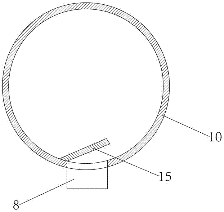 Submerged material cleaning and separating device and method