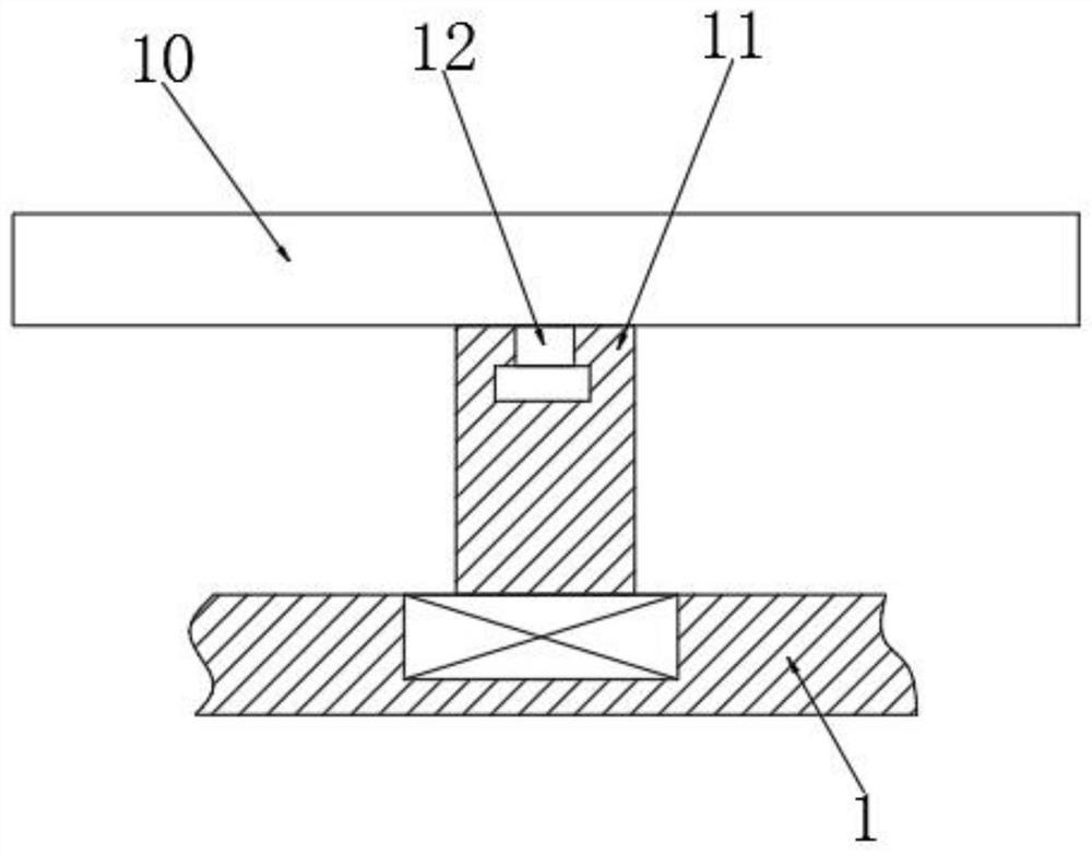 Tank bottom supporting structure for tank transportation and working method of tank bottom supporting structure