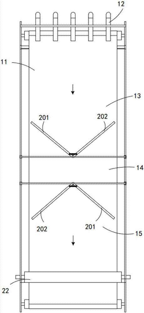 Paper forming mechanism for guiding pulp