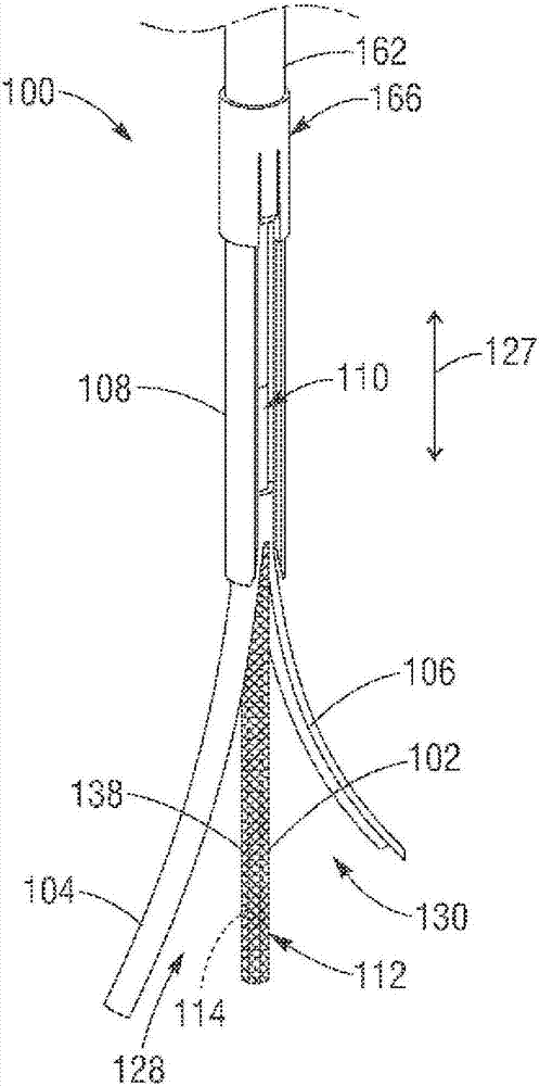 Percutaneous clip for repairing a heart valve