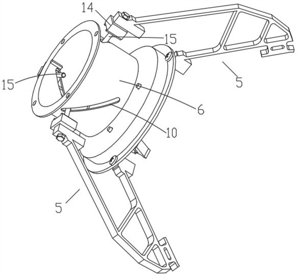 Flexible three-finger clamp