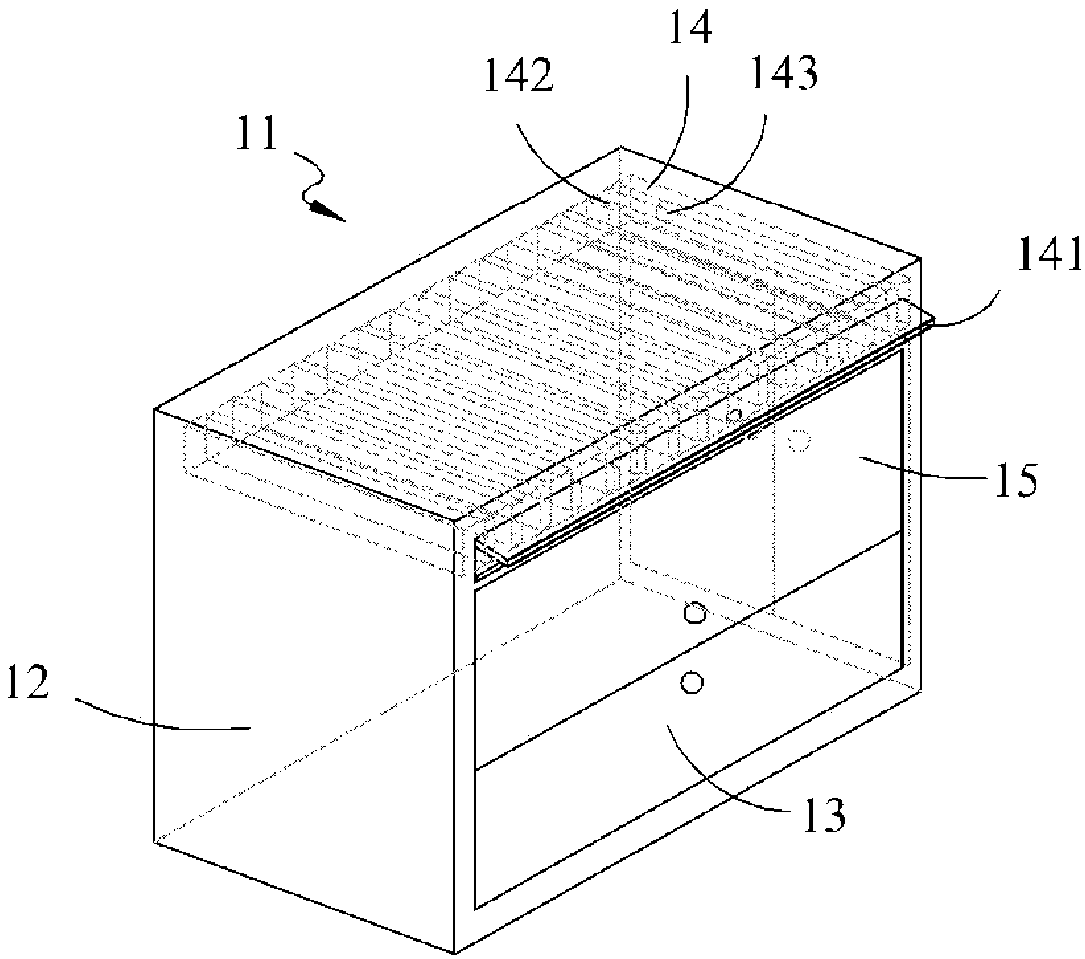 Cold-charging type truck box, cargo container and temperature-keeping box