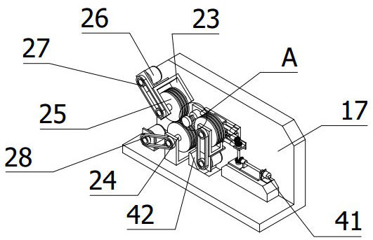 An automatic threading device for external hexagon screws