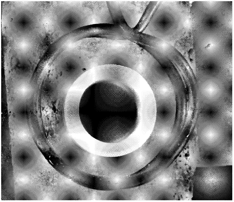 Thin film high-temperature friction and wear testing device