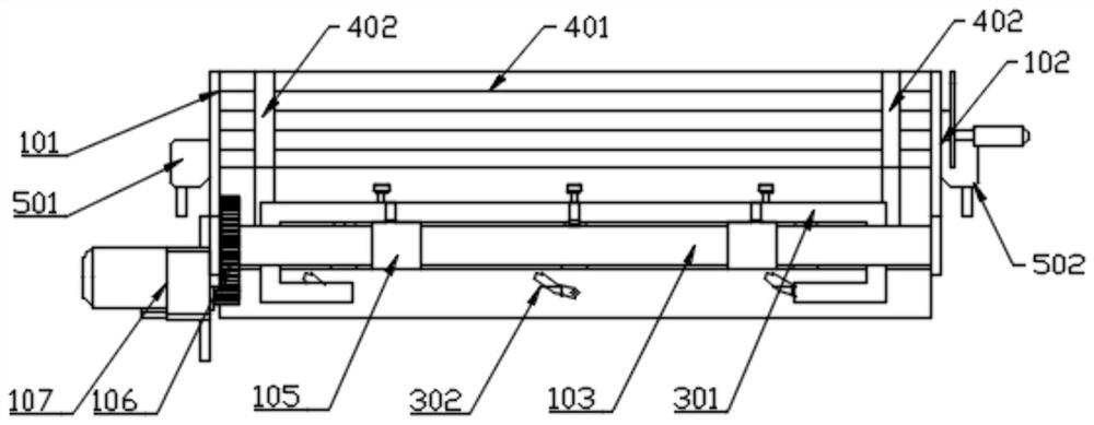 An intermittent delivery mechanism for the cardboard of pharmaceutical packaging boxes