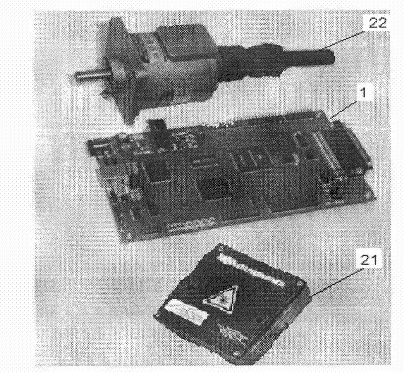 Automatic tester for valve lift and timing phase of engine