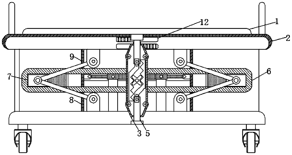 Transfer bed capable of automatically moving in parallel to avoid wound tearing of patient