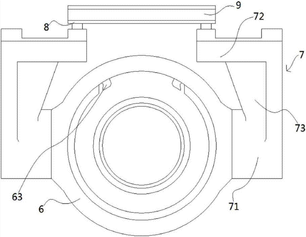 Bearing device with bearing pedestal