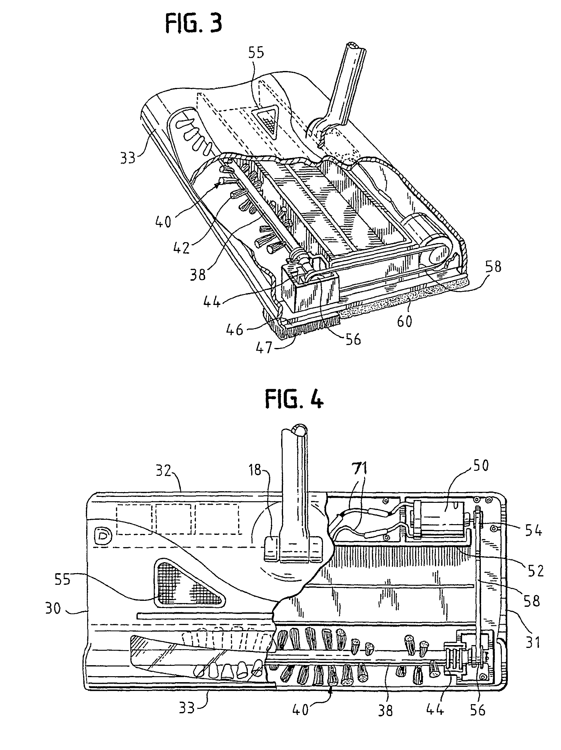 Floor sweeper with cloth cleaning pad