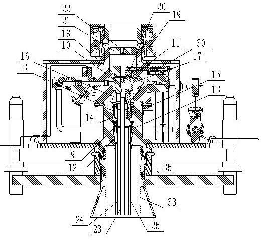 An underwater dry wellhead cabin suitable for offshore oil fields and its installation method