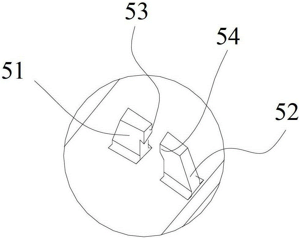 Temperature control box and refrigerator with same