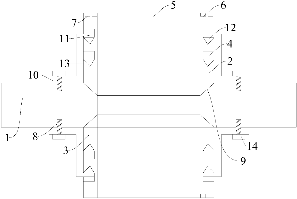 Pump sealing piece of split structure and easy to assemble and disassemble