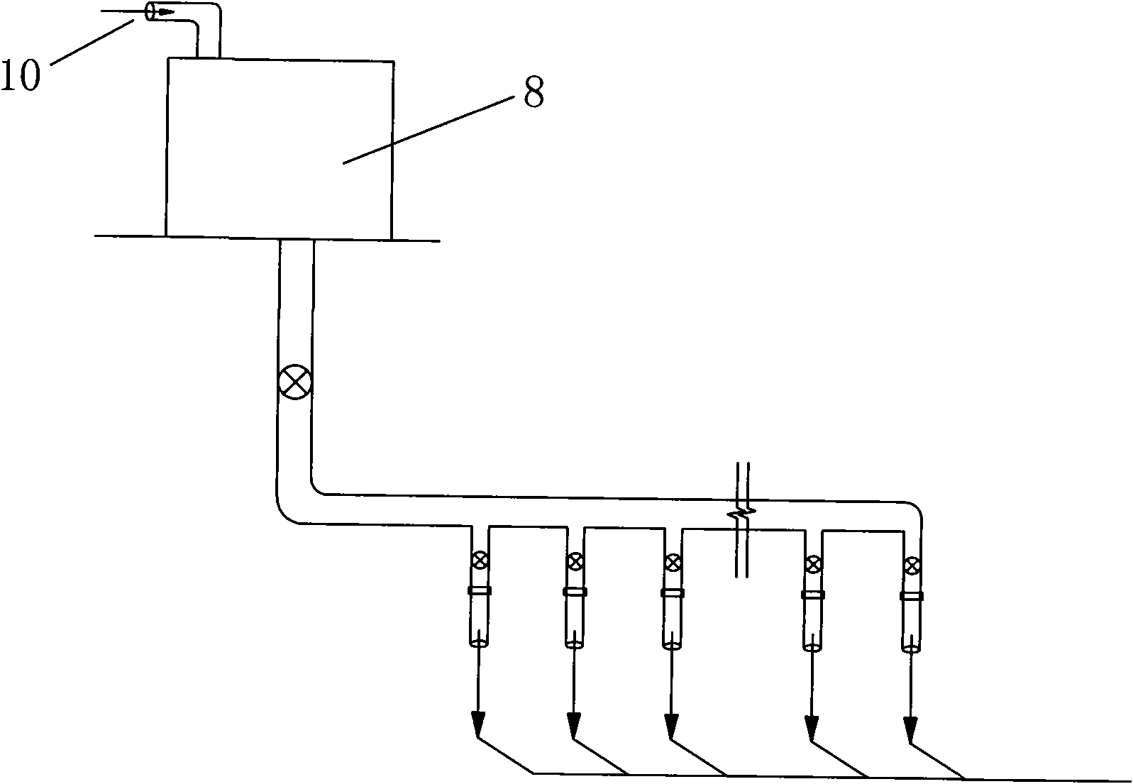 Construction method by adopting dewatering and water recharging to control sedimentation surrounding deep foundation pit