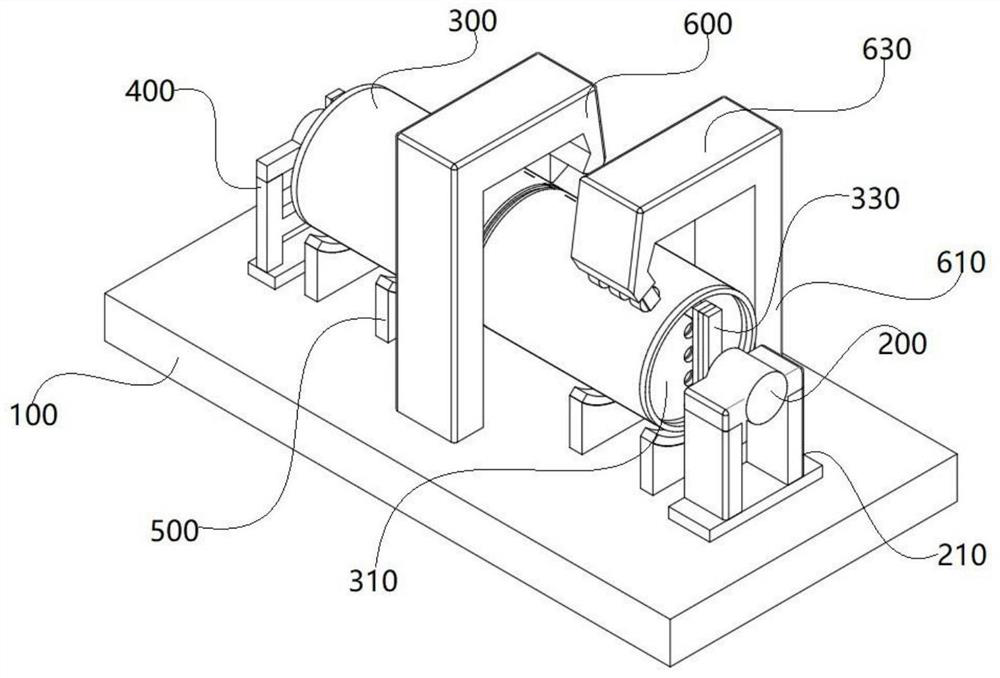 Double-layer oil tank rotary welding mechanism