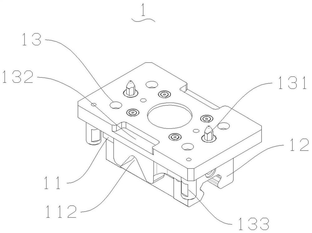 Electronic product assembly return line device