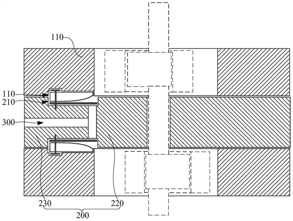 Compressor and heat pump equipment