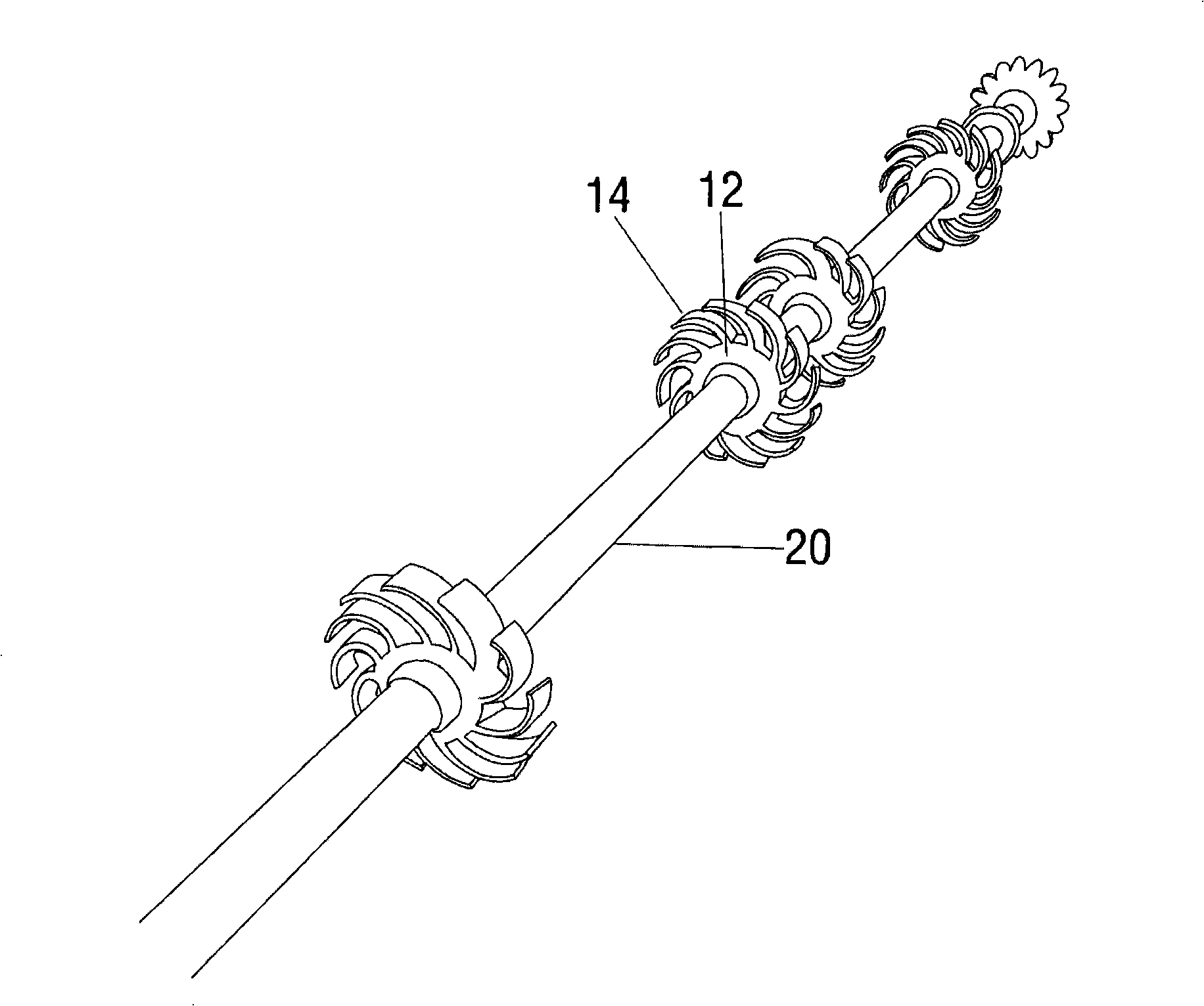 Roller train for conveying thin sheet panel and method for chemical treatment thereby