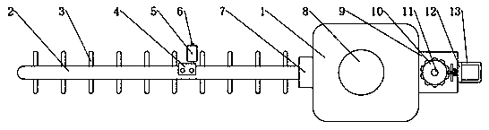 Angle adjusting device for hedge trimmer