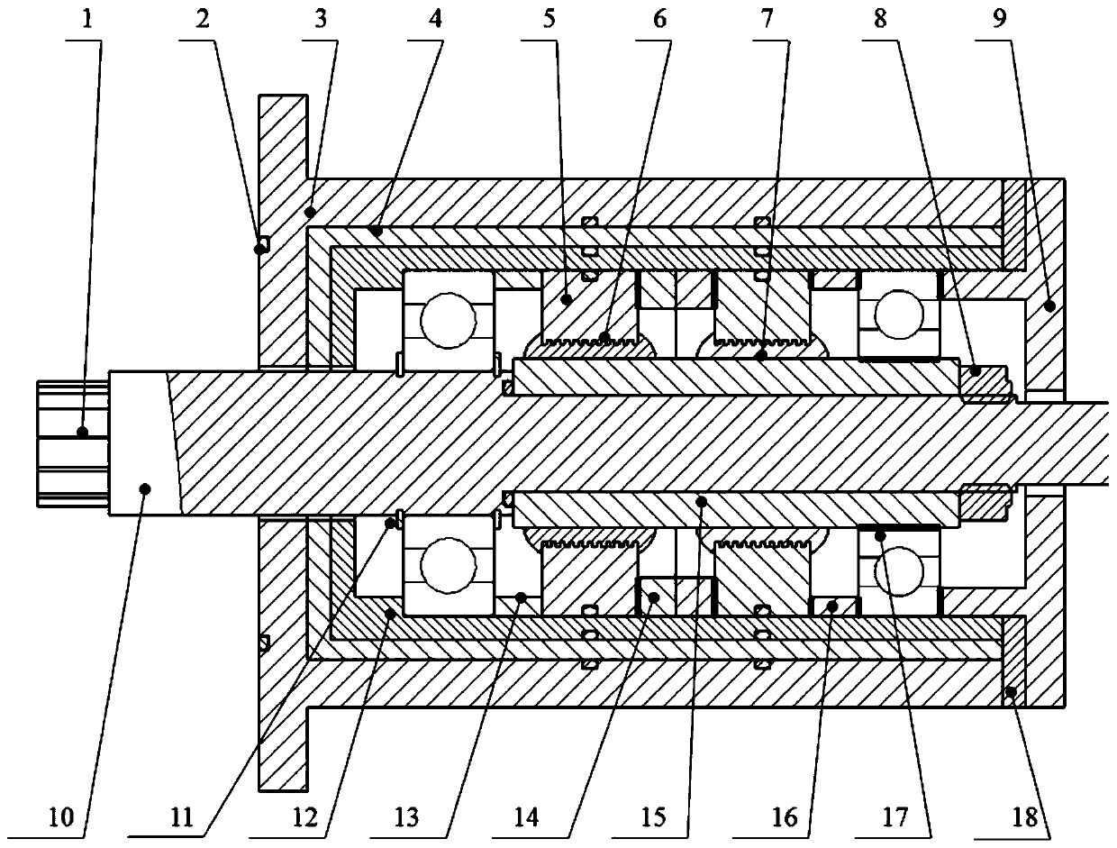 Magnetic fluid sealing shaft with heat insulation device