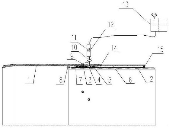 Sleeve compensator capable of early warning