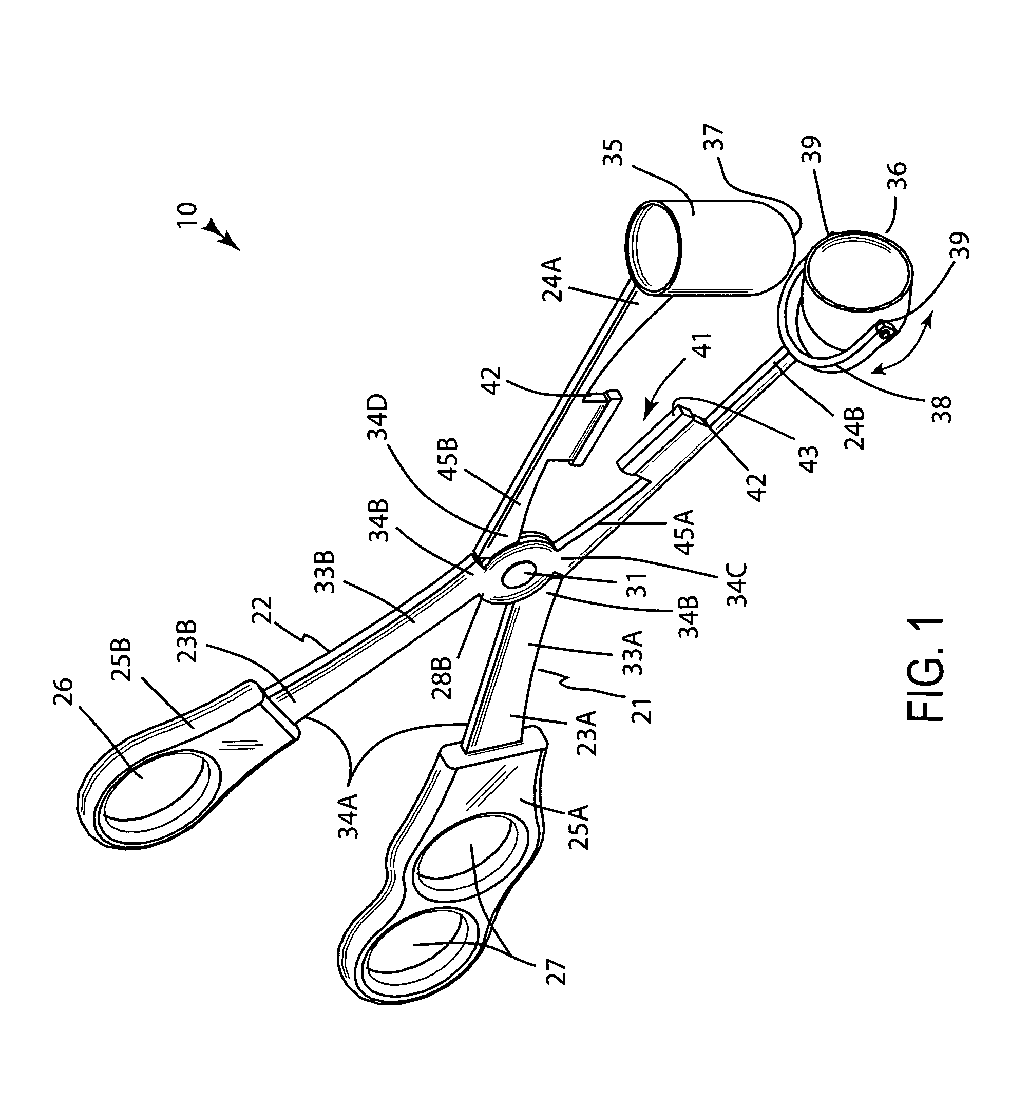 Hand-operable pill crushing apparatus