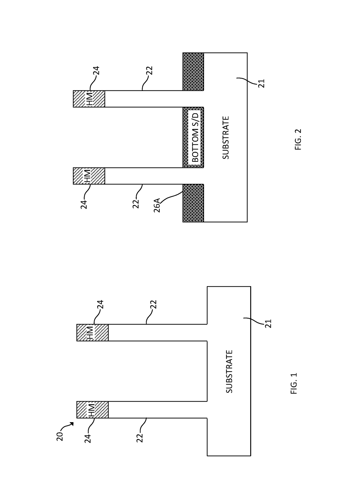 Vertical transport field-effect transistor including dual layer top spacer