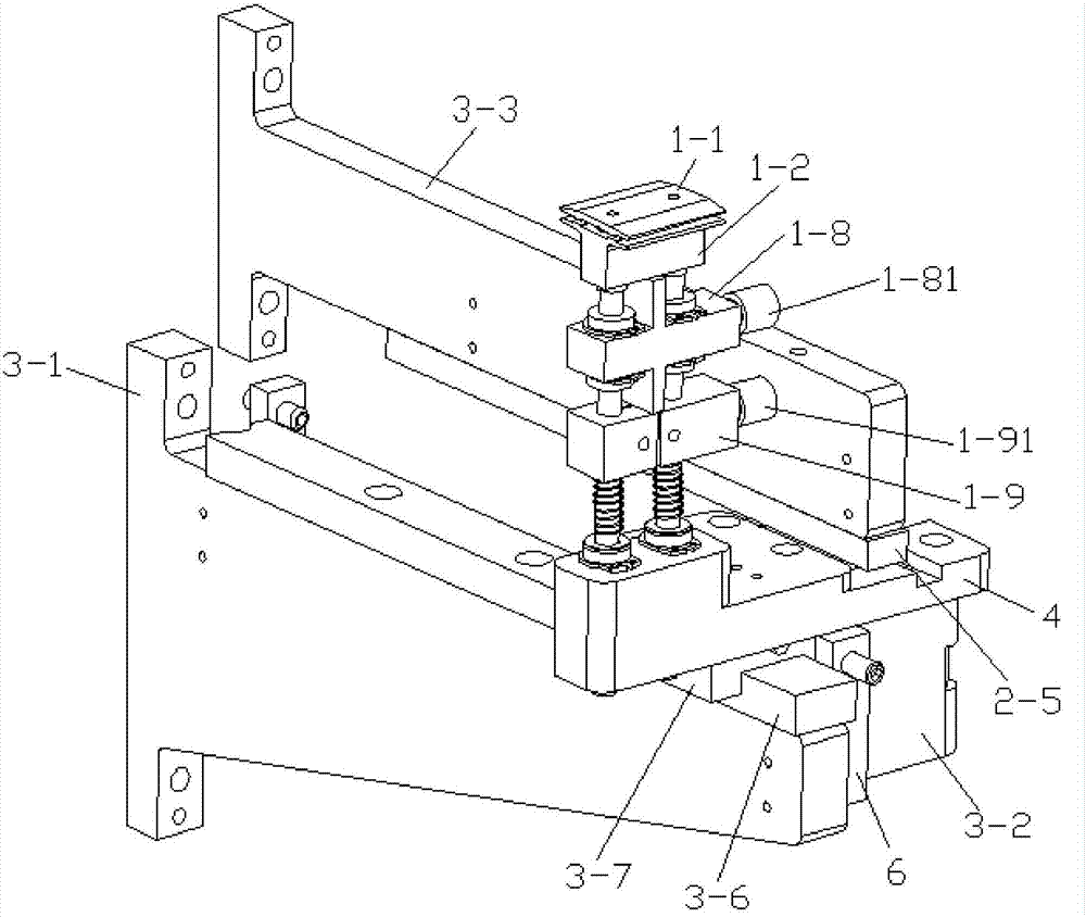 Card read-write and transmission system in self-service card receiving machine