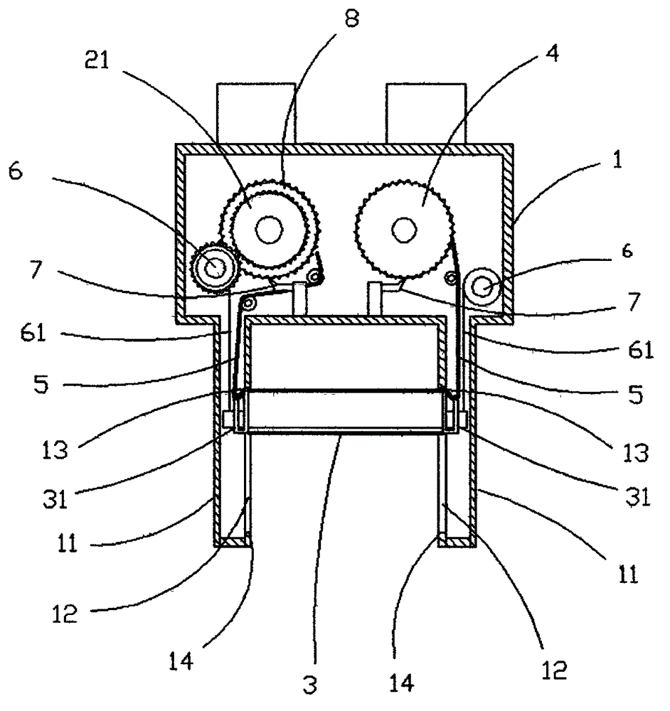 Bus lamination self-cleaning handle