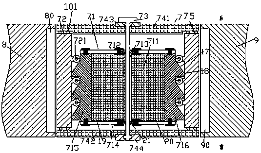 A kind of covering equipment for moving gaps in carriages