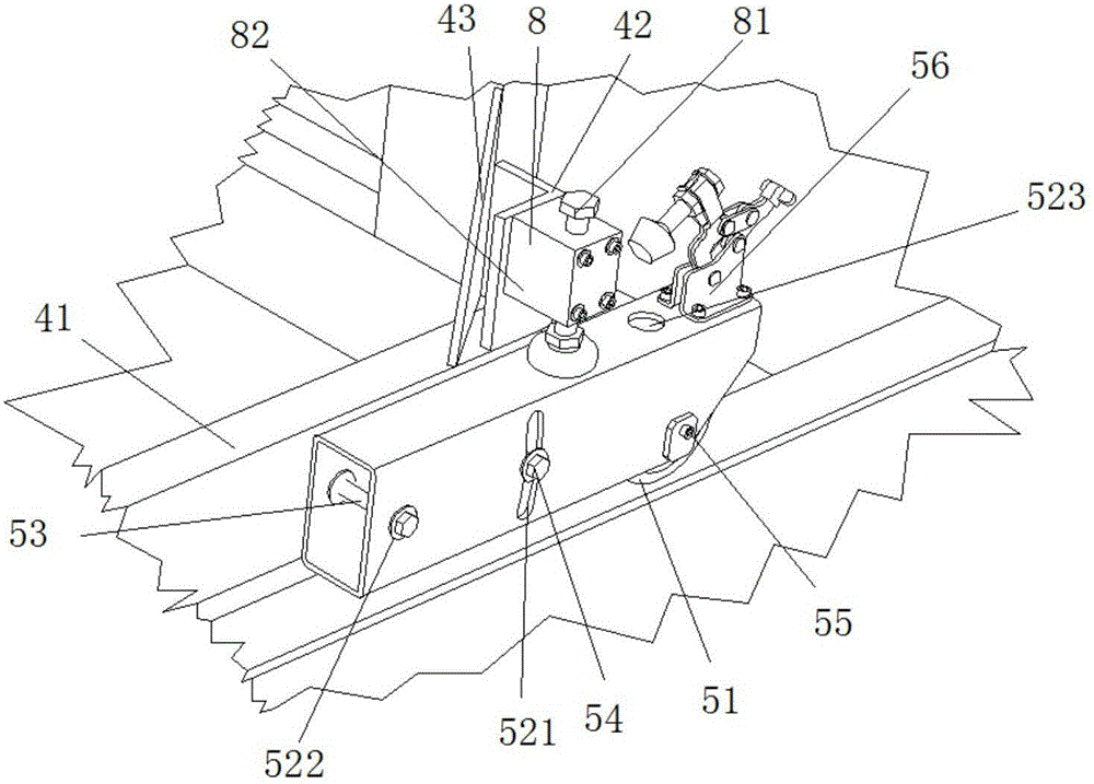 Adjustable underwater robot bracket for scientific investigation vessel