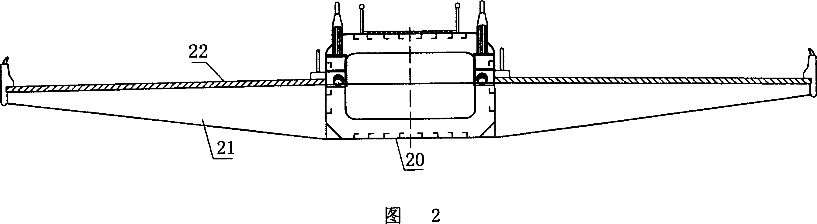 Steel-concrete combination backbone beam with big cantilever corrugated steel web overhanging beam