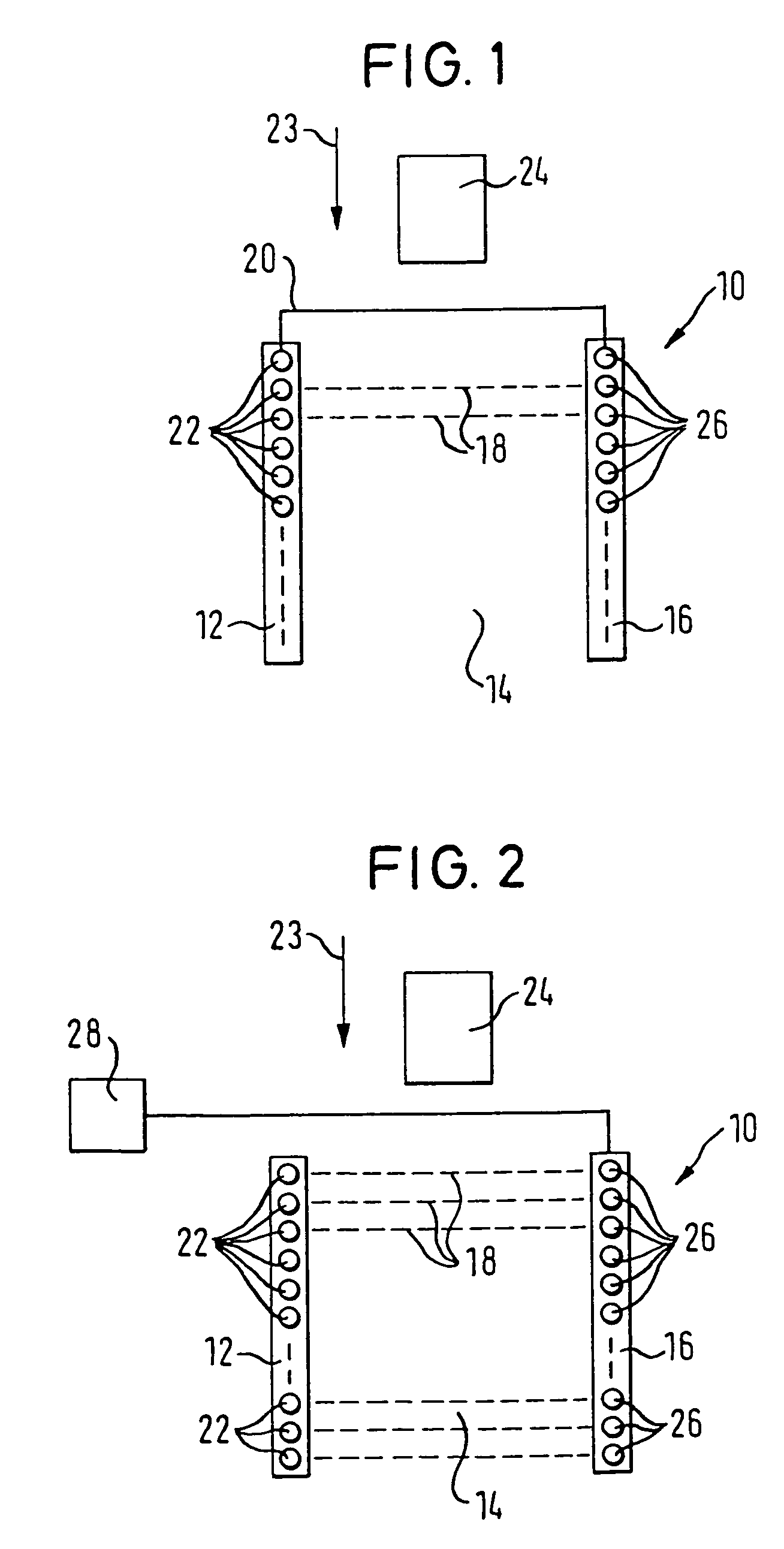 Light grid for detecting objects in a monitoring region