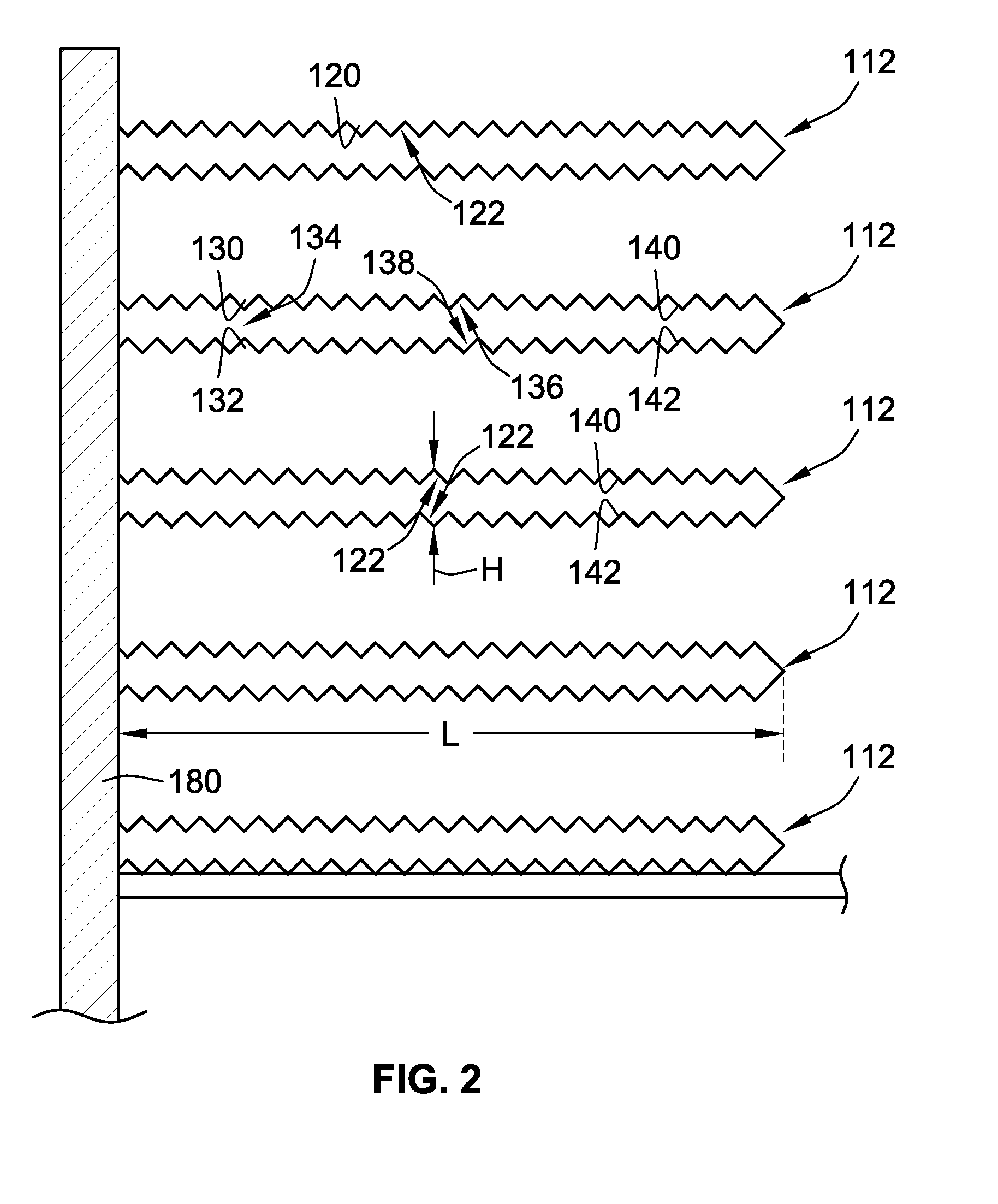 Fluid storage tank configured to remove entrained air from fluid