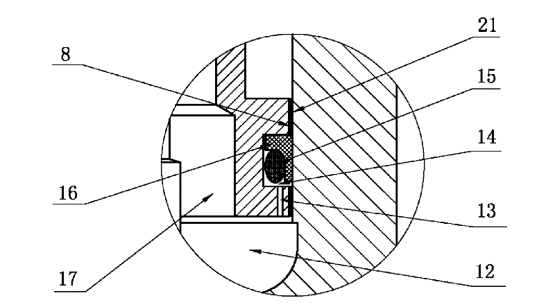 Hydraulic cylinder device with sealing gap adjusting structure