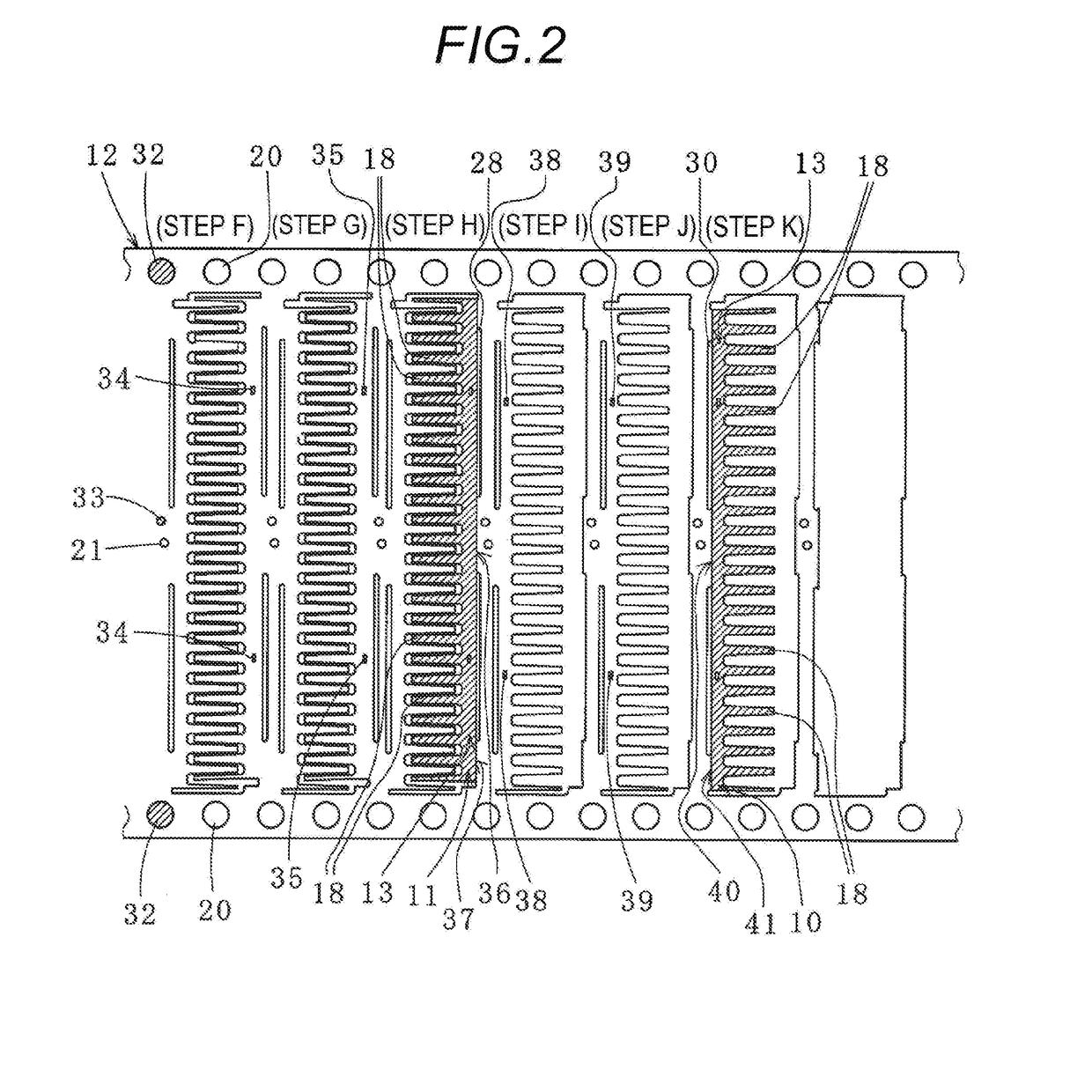 Method for manufacturing laminated iron core and apparatus for manufacturing laminated iron core