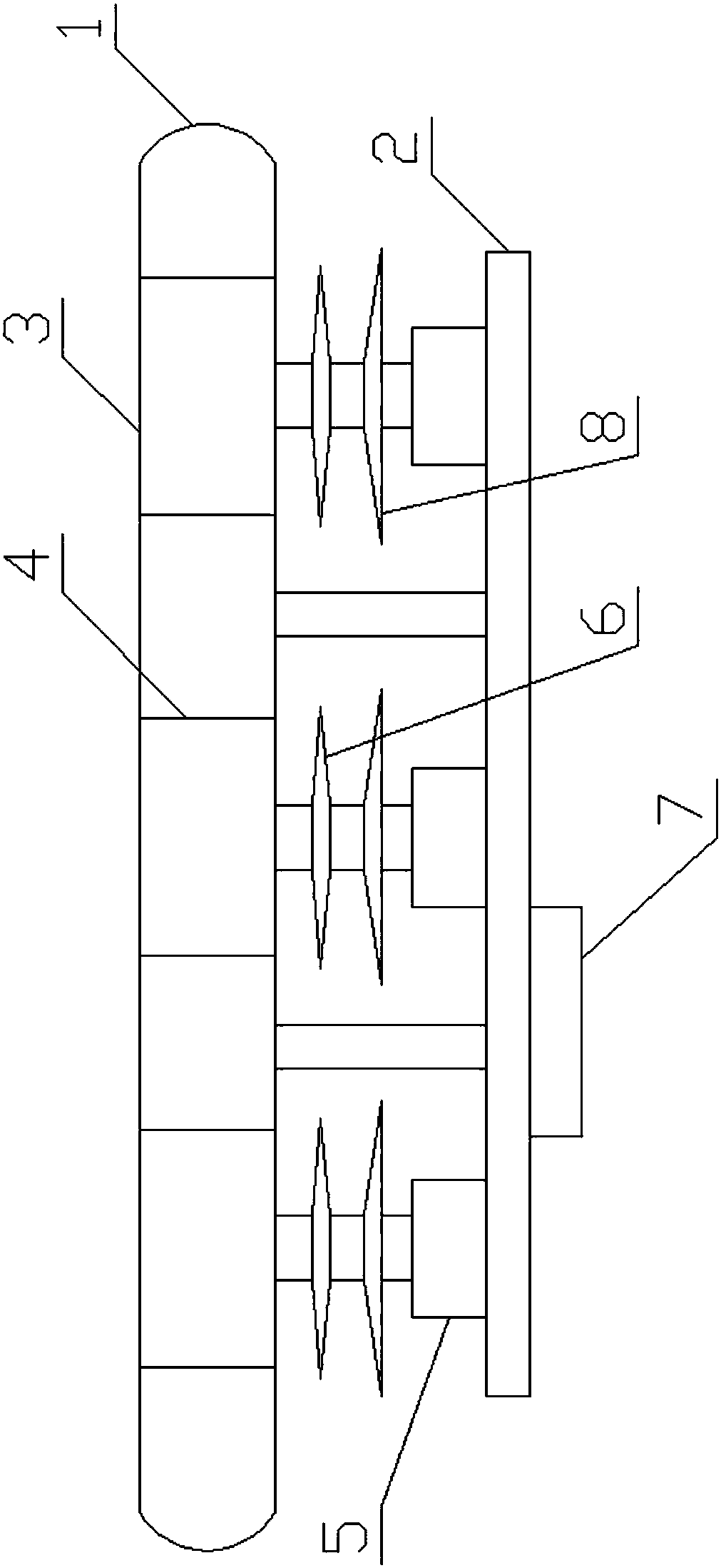 Automatic water draining type well cover