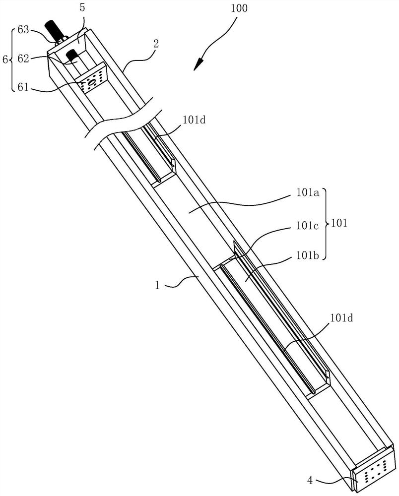 A mold for forming variable-section piles