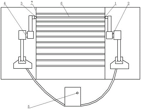 A leak detection detection head, condenser online leak detection device and its application