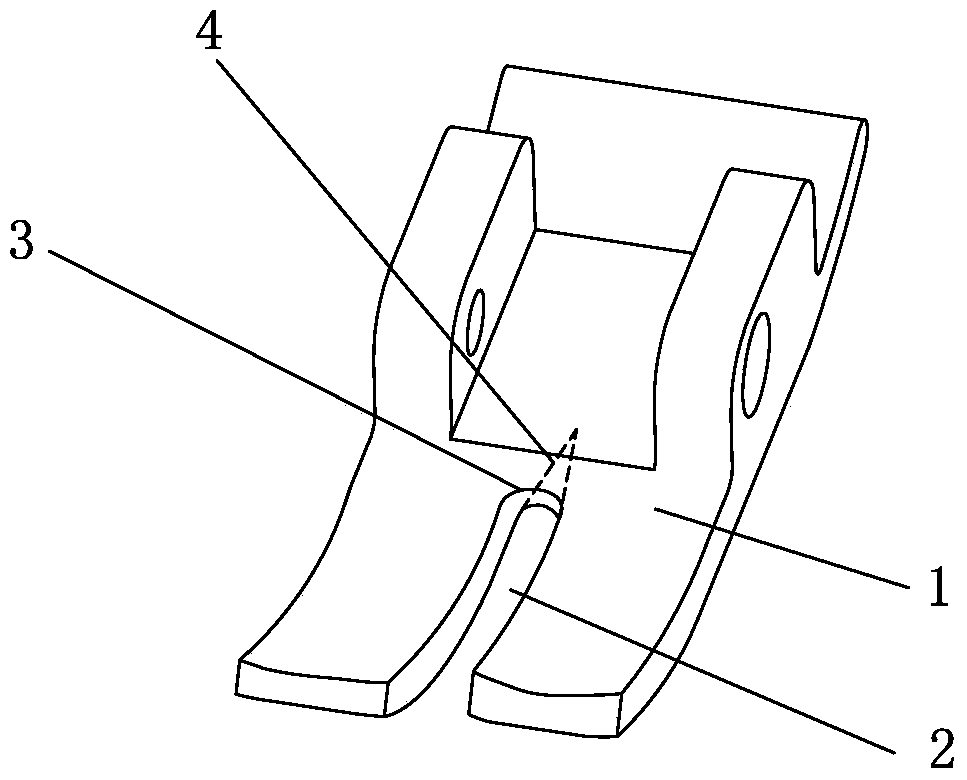 A kind of sewing machine to go to the bird's nest and quickly change the knife with a knife presser foot