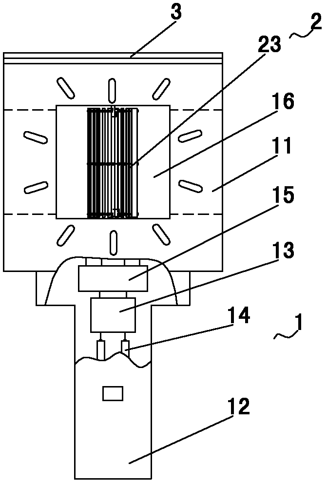 A traffic warning light with multiple energy supply devices