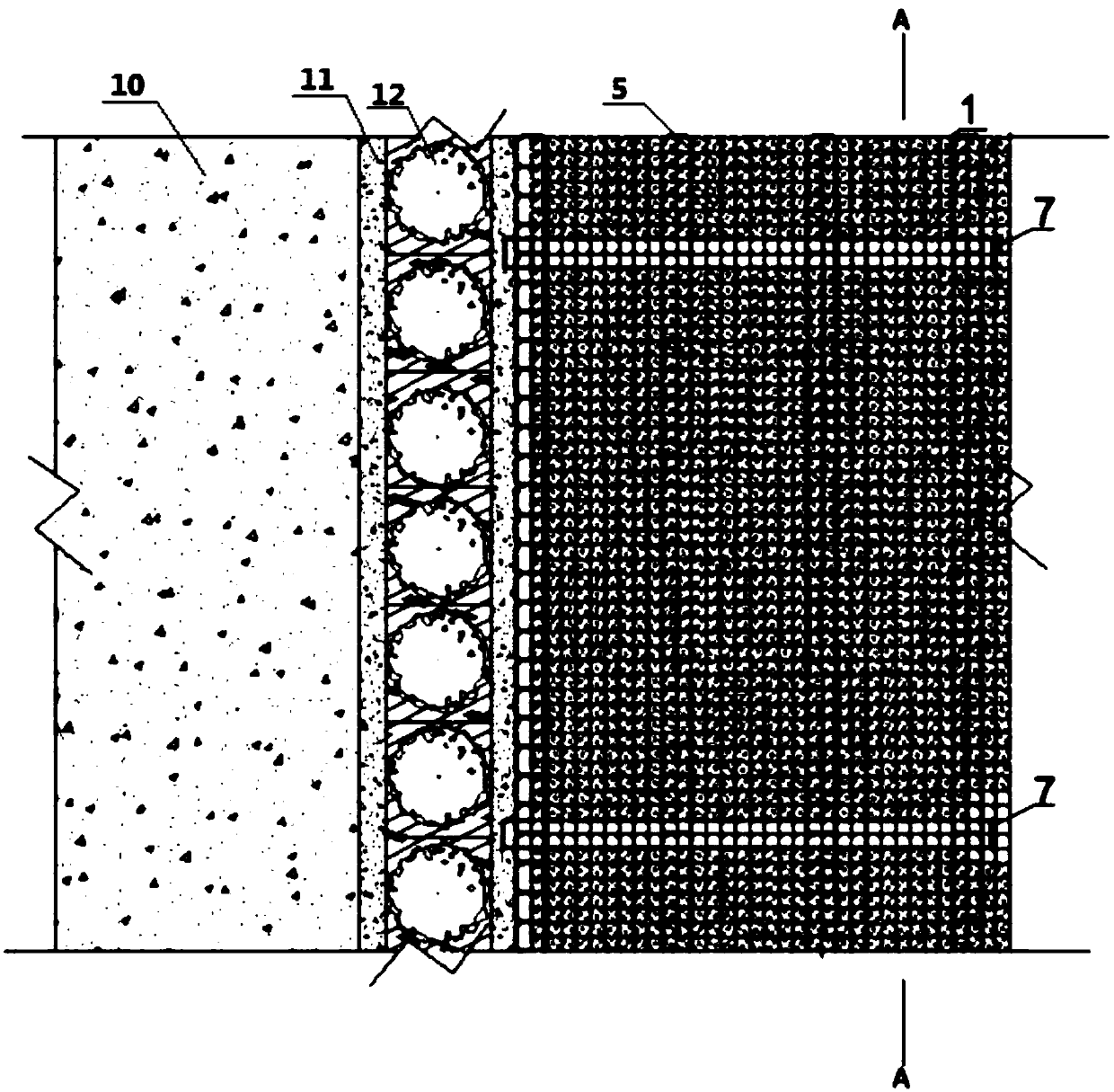 Sidewalk structure for urban natural turf and construction method thereof