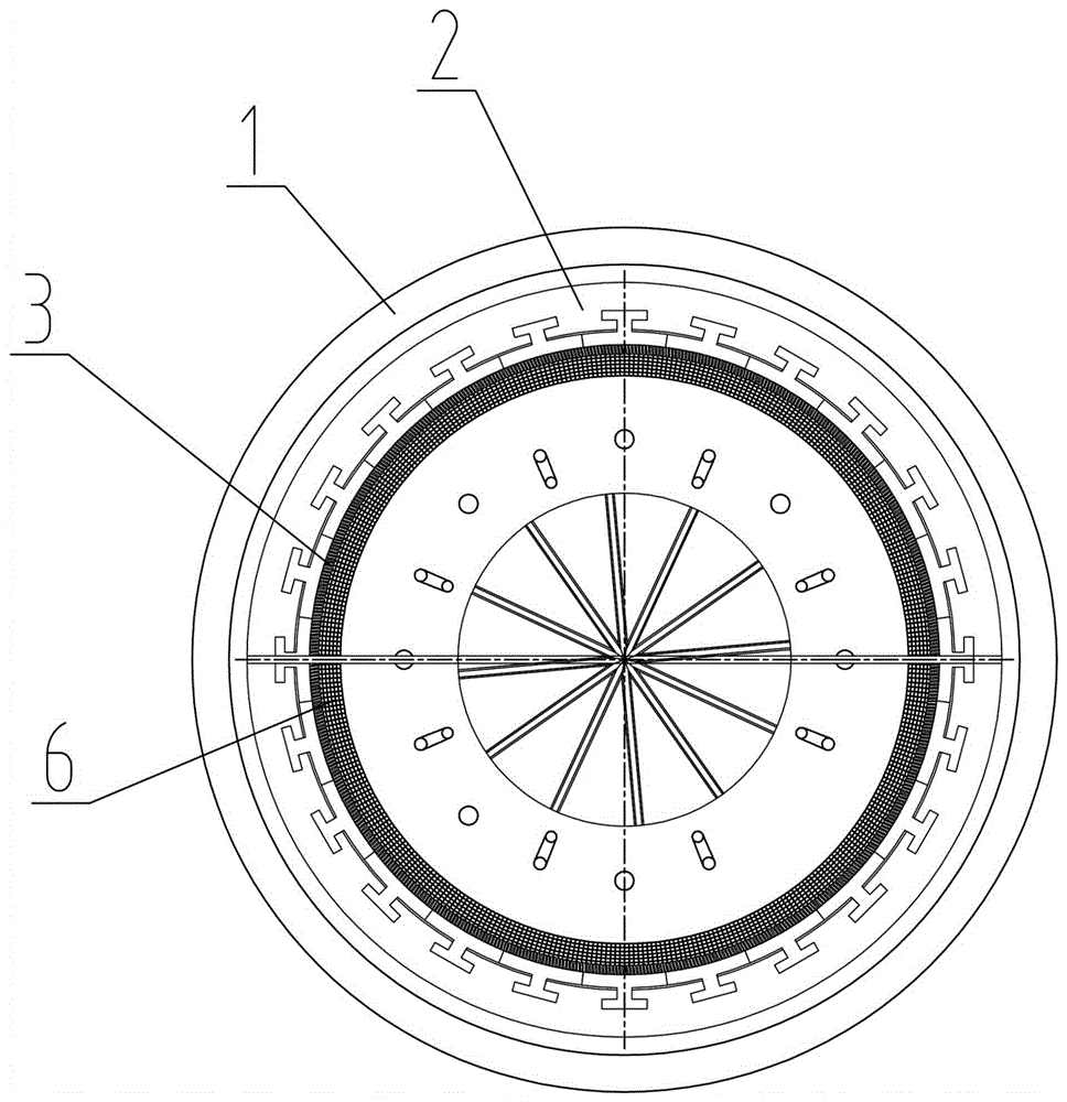 Cleaning device for aquatic products