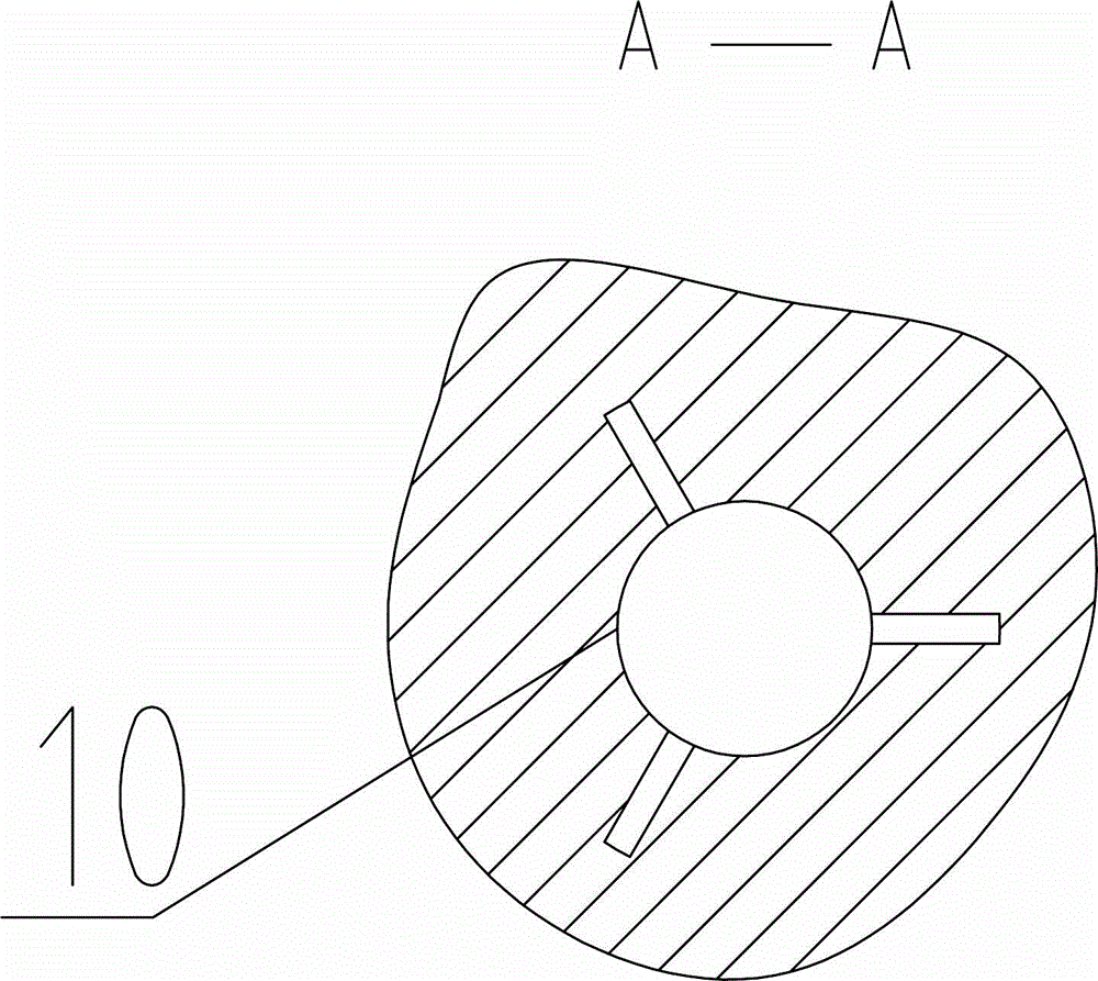 Cleaning device for aquatic products