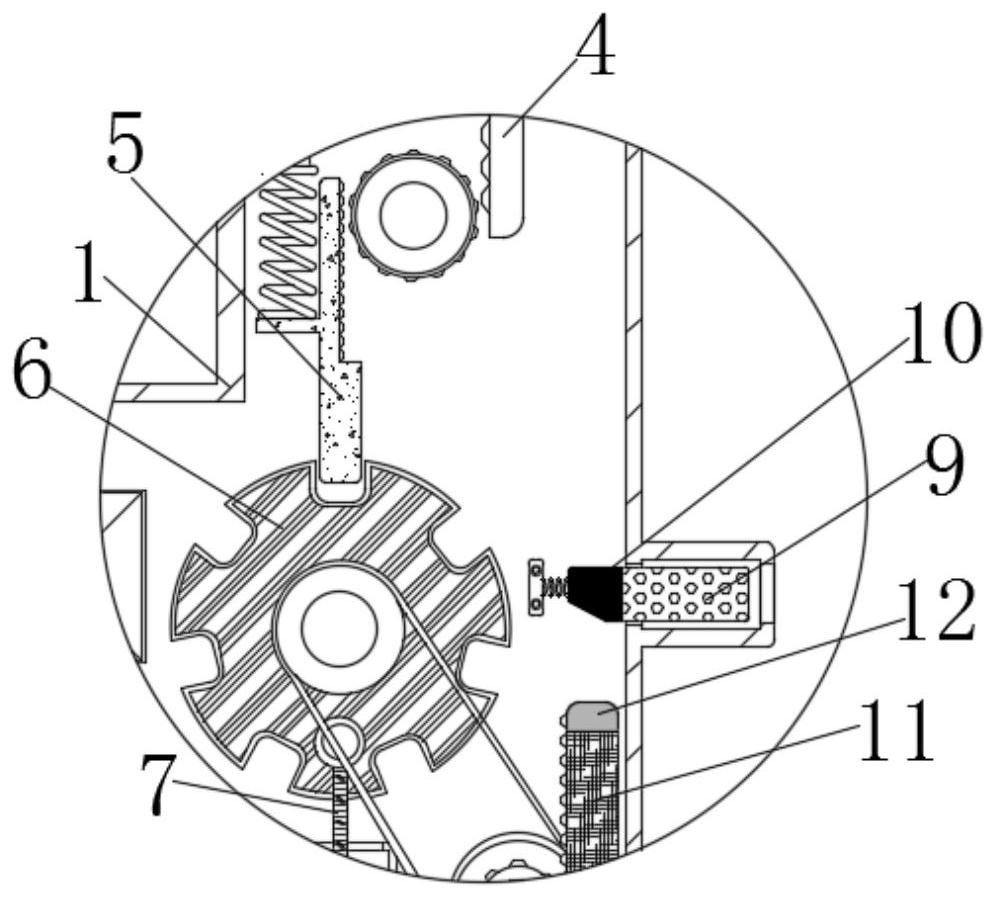 Heat-conducting glue feeding auxiliary device capable of reabsorption and automatic reminding