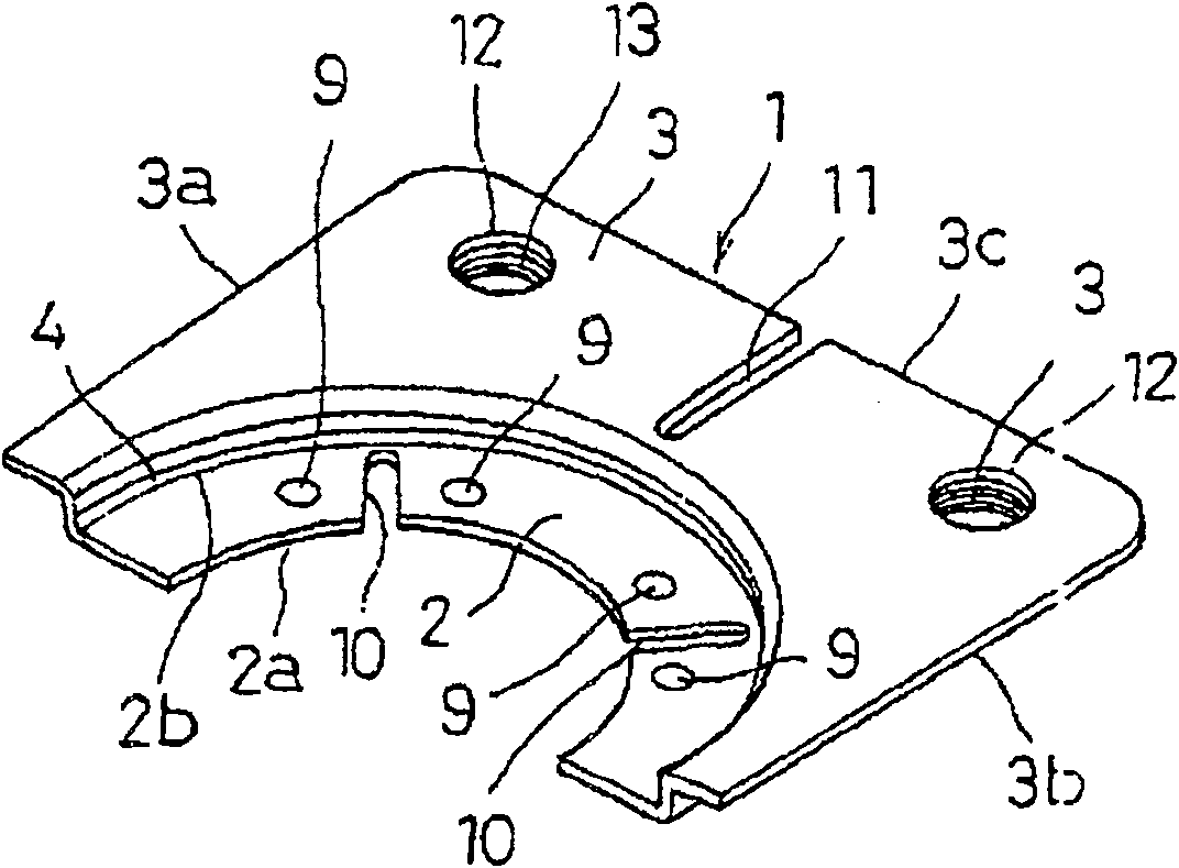 Connection structure between batteries