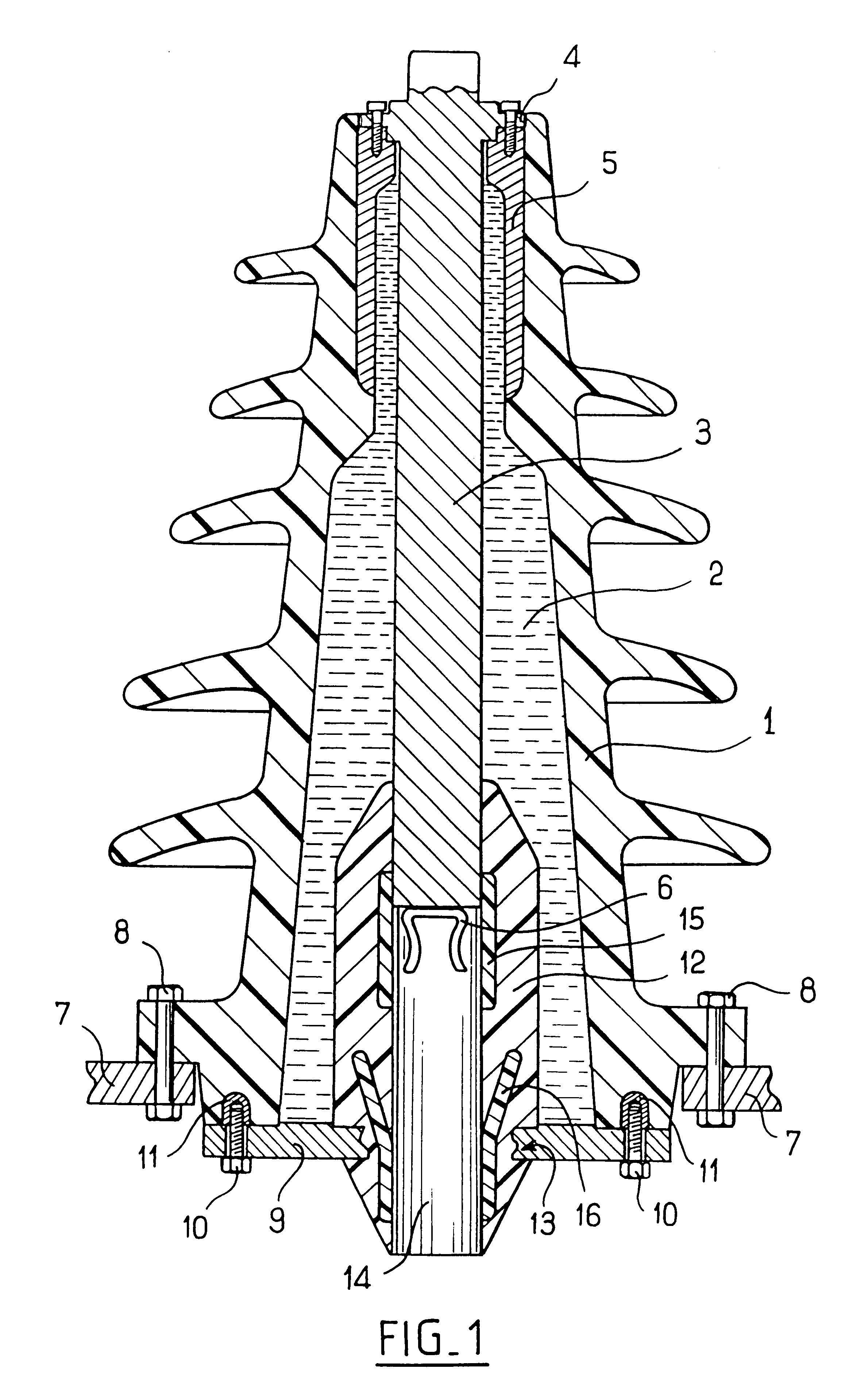 Fluid-insulated electrical link device