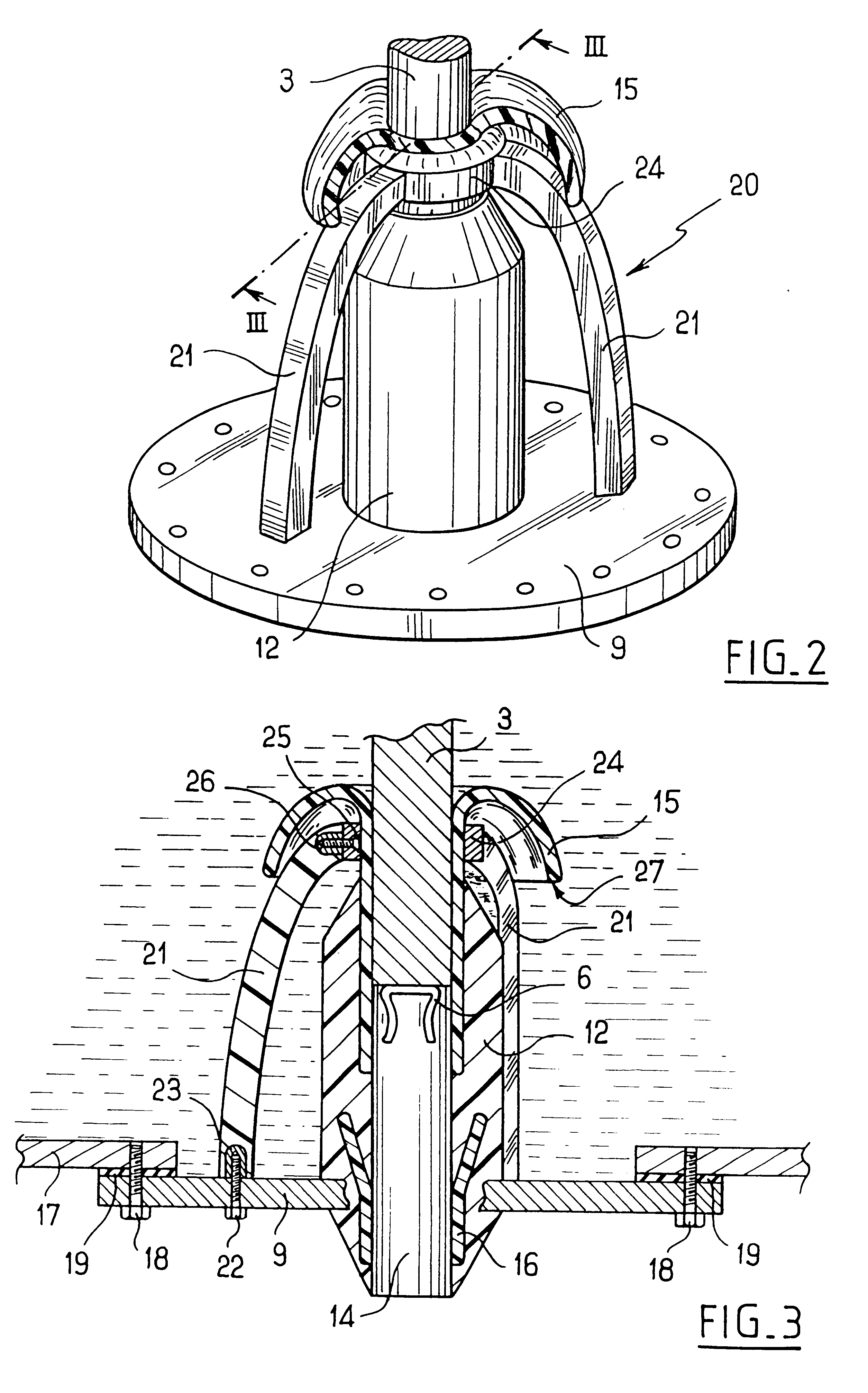 Fluid-insulated electrical link device